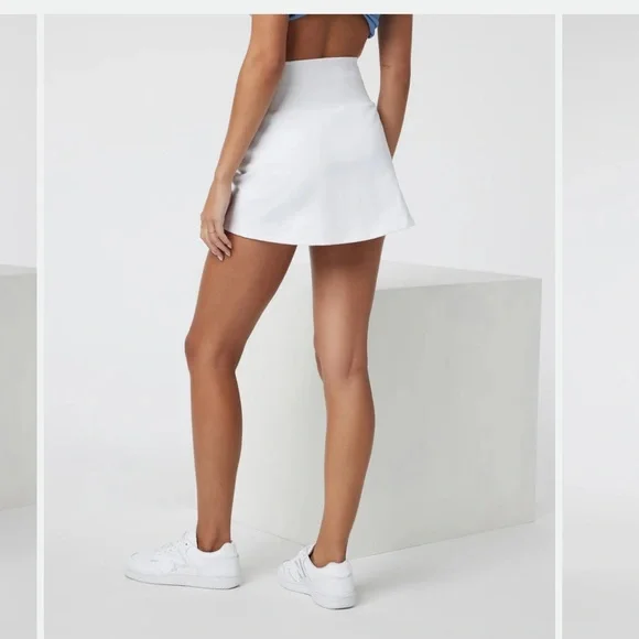 Vuori Volley Skirt in white - Picture 1 of 7